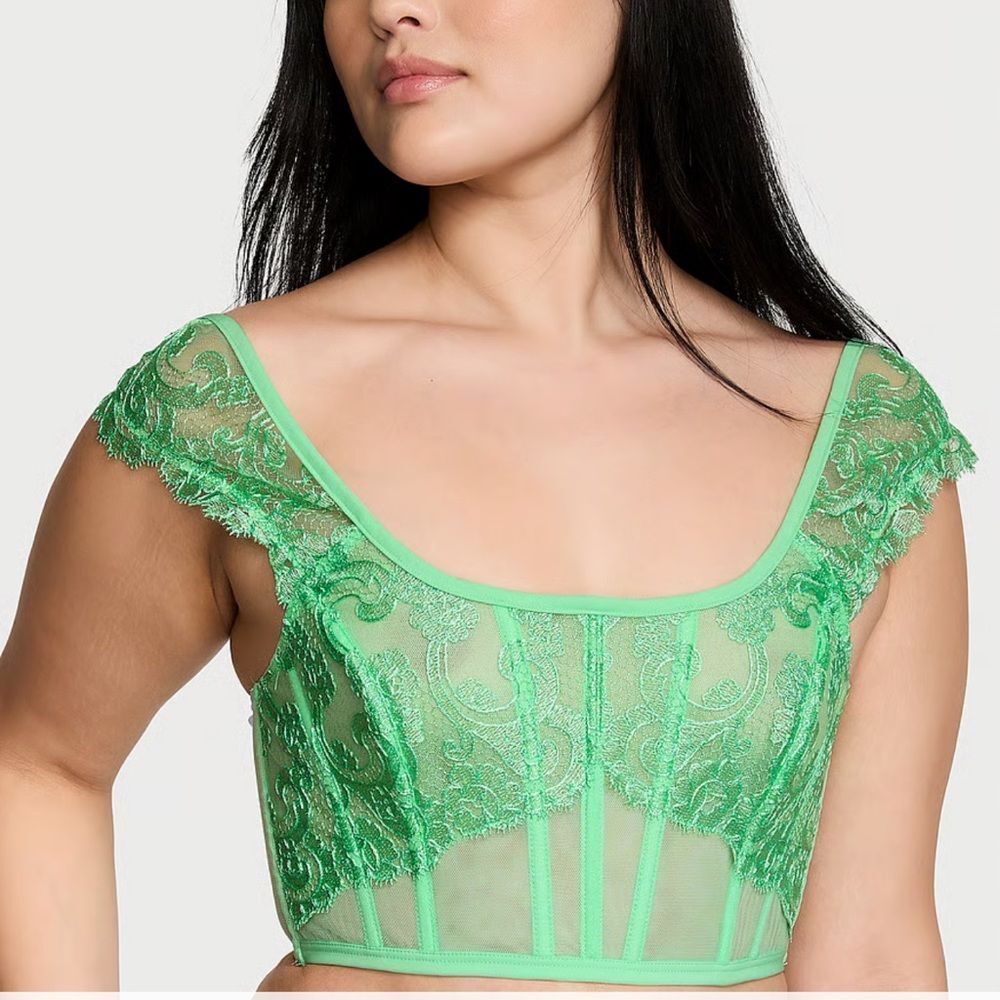 ✨Victoria's Secret Green Lace Bra Sz Small-DD New with tag